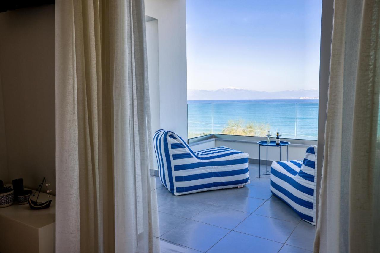 La Mer Bleue Boutique Suite Vrahati Dış mekan fotoğraf
